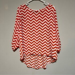 Caleooa Women’s Size Medium Chevron Print Blouse Sheer 3/4 Roll Up Sleeve